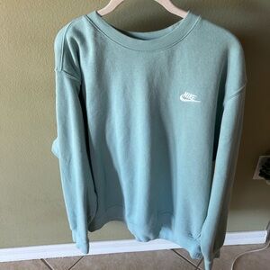 Nike crew neck- Size XL